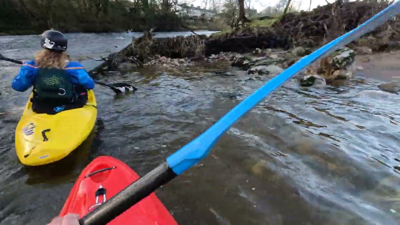Linton Falls to Barden Bridge with the River Wharfe on Medium moving to Low level