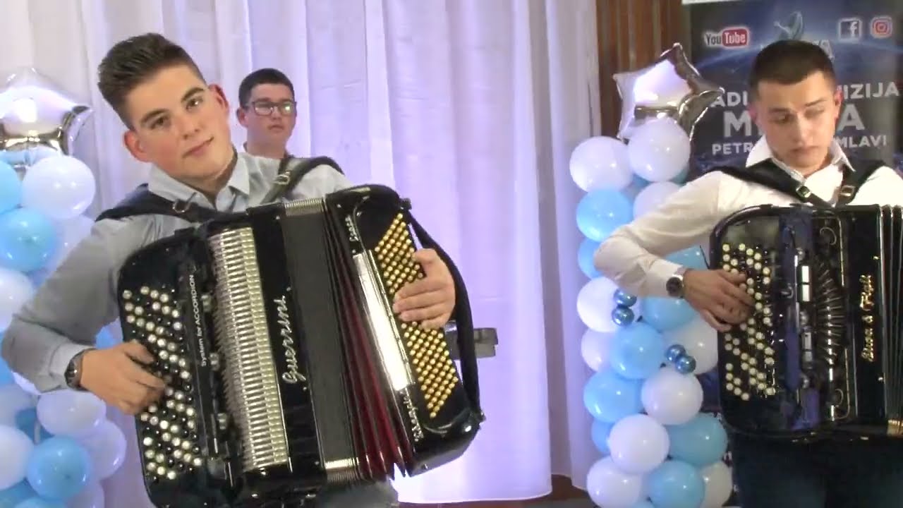 Meraklijsko kolo  Live cover  Orkestar Milana Ilića Šole