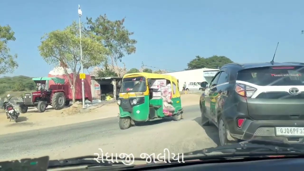 અમે ગયા આજે ઈડર ના બજાર ની મોજ દેશી બ્લોગર 