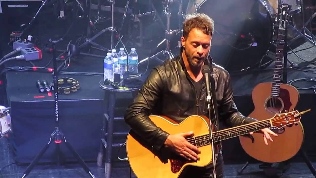 Amos Lee 9/14/16 Richmond - Violin