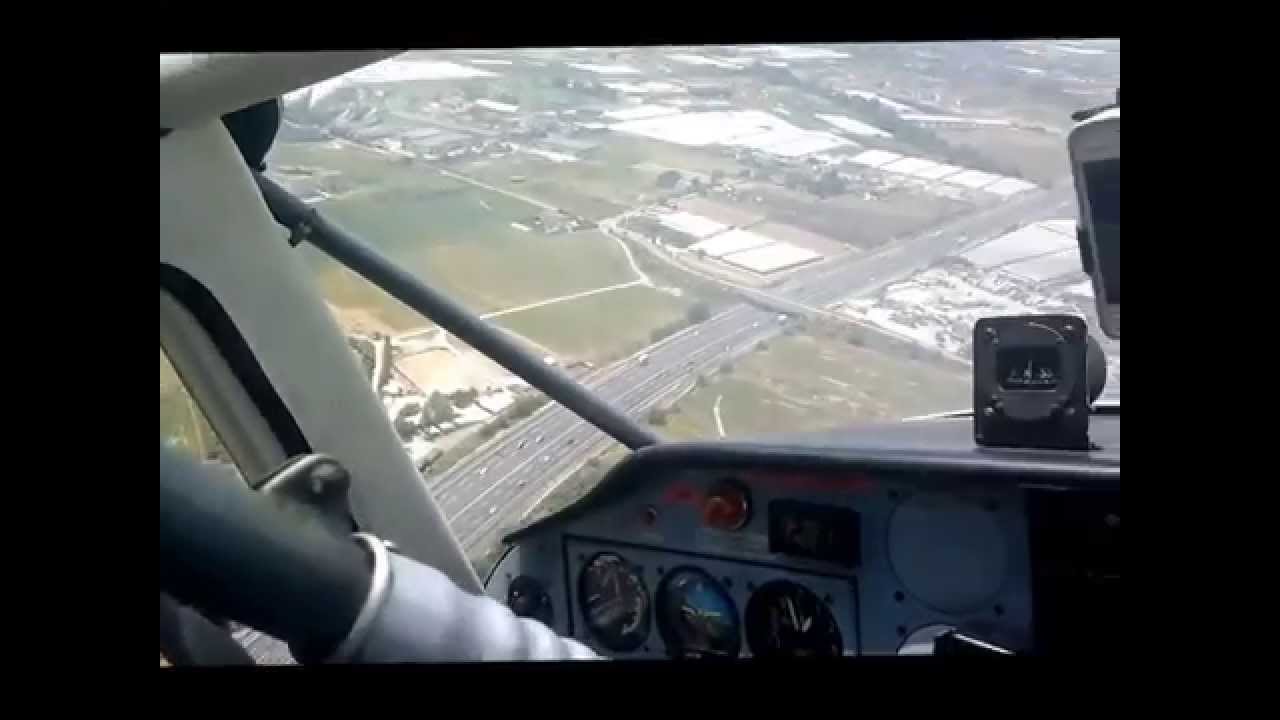 P66 Extreme short landing stol Partenavia Vulcanair Salerno Costa d'Amalfi airport