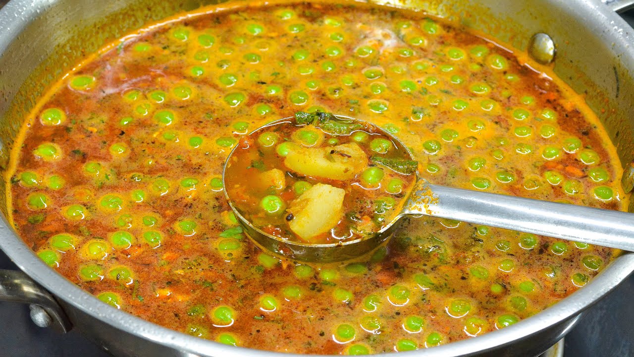 वाटाणा बटाटा रस्साची ही नवीन पद्धत तुम्ही याआधी कधीच पाहिली नसेल | Vatana Batata Curry