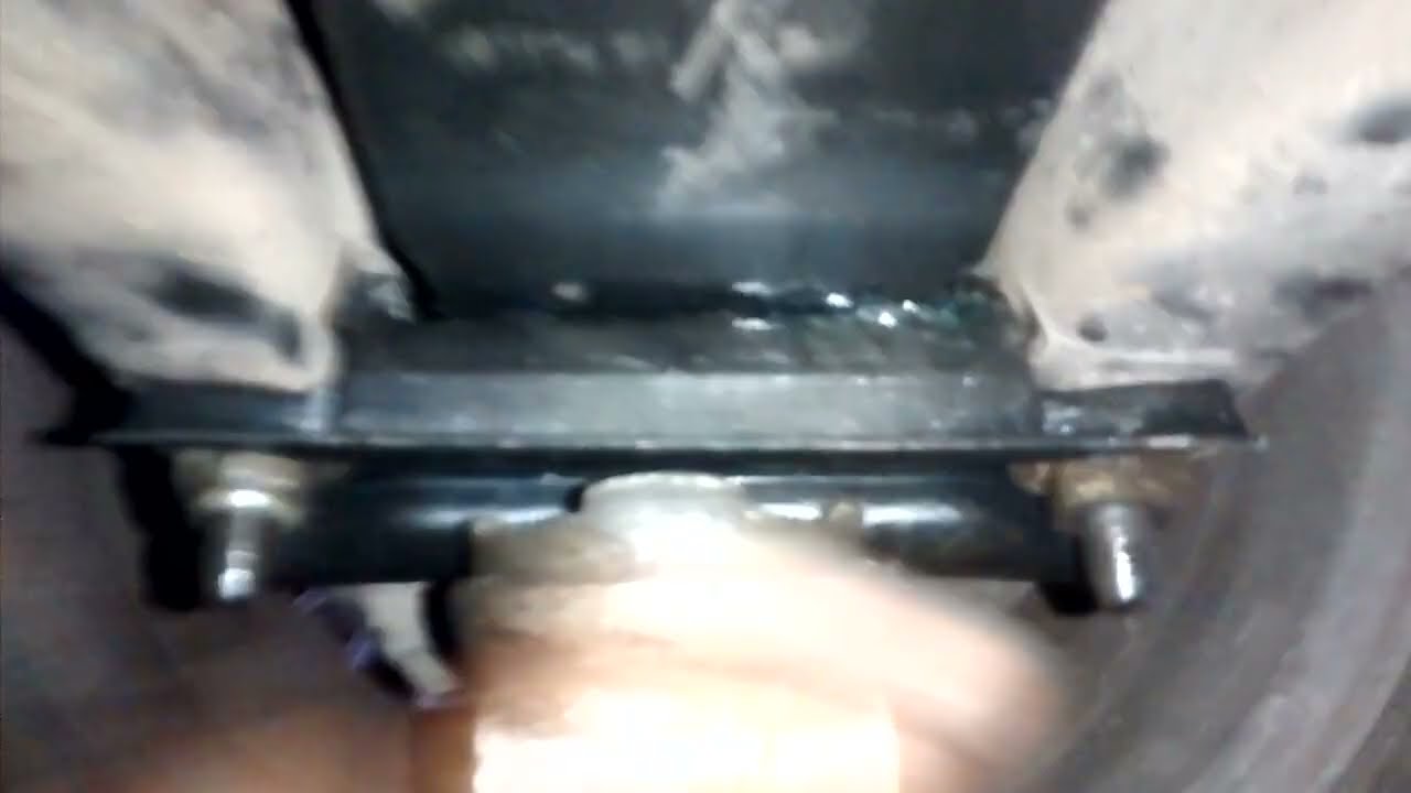 como trocar a mola trazeira fiat uno fiorino elba