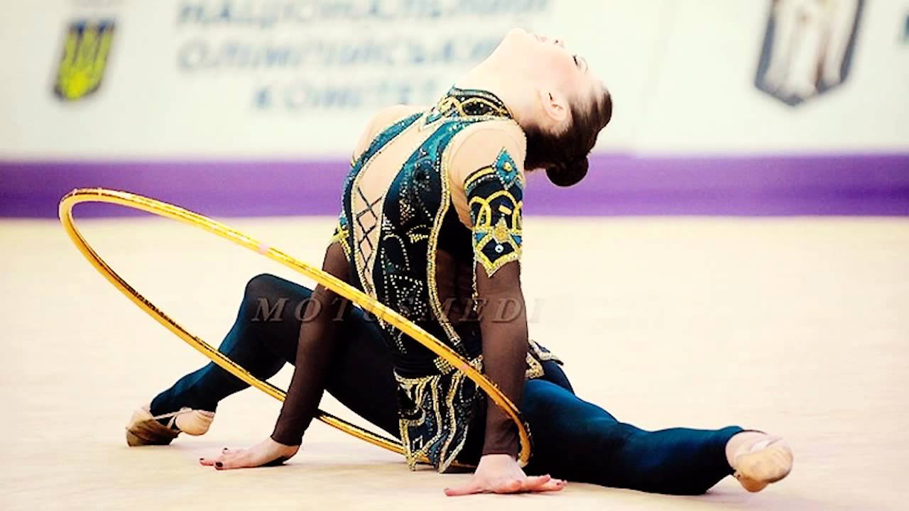 Alina Maksymenko | Hoop 2012 (Exact Cut)
