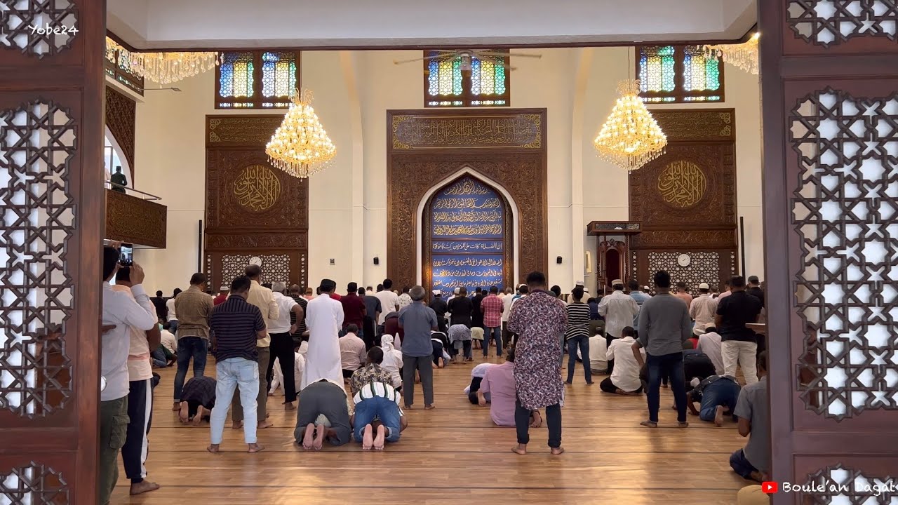Masjid Al-Sultan Muhammad Thakurufaanu Al-Auzam