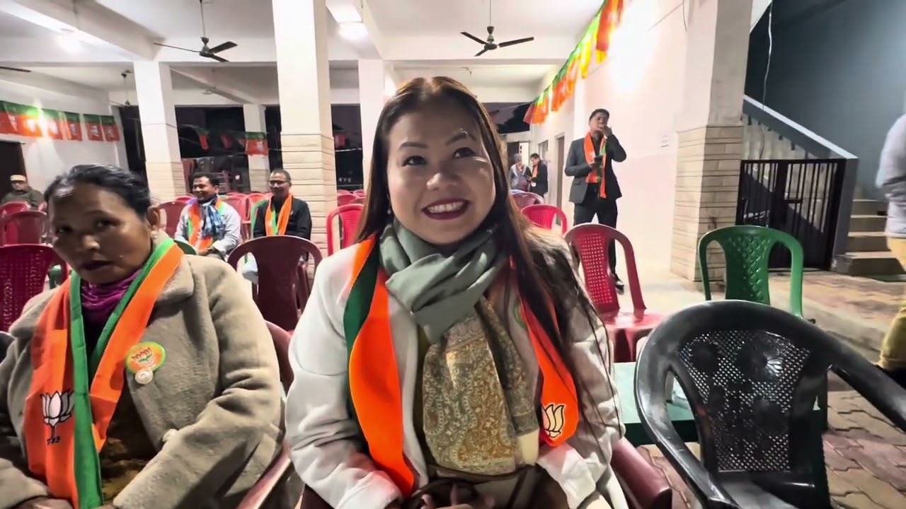 Randomly Interact with the Supporters of Smty Kenjar Ngomdir Lollen, BJP ZPM Candidate, 2-Aalo East 