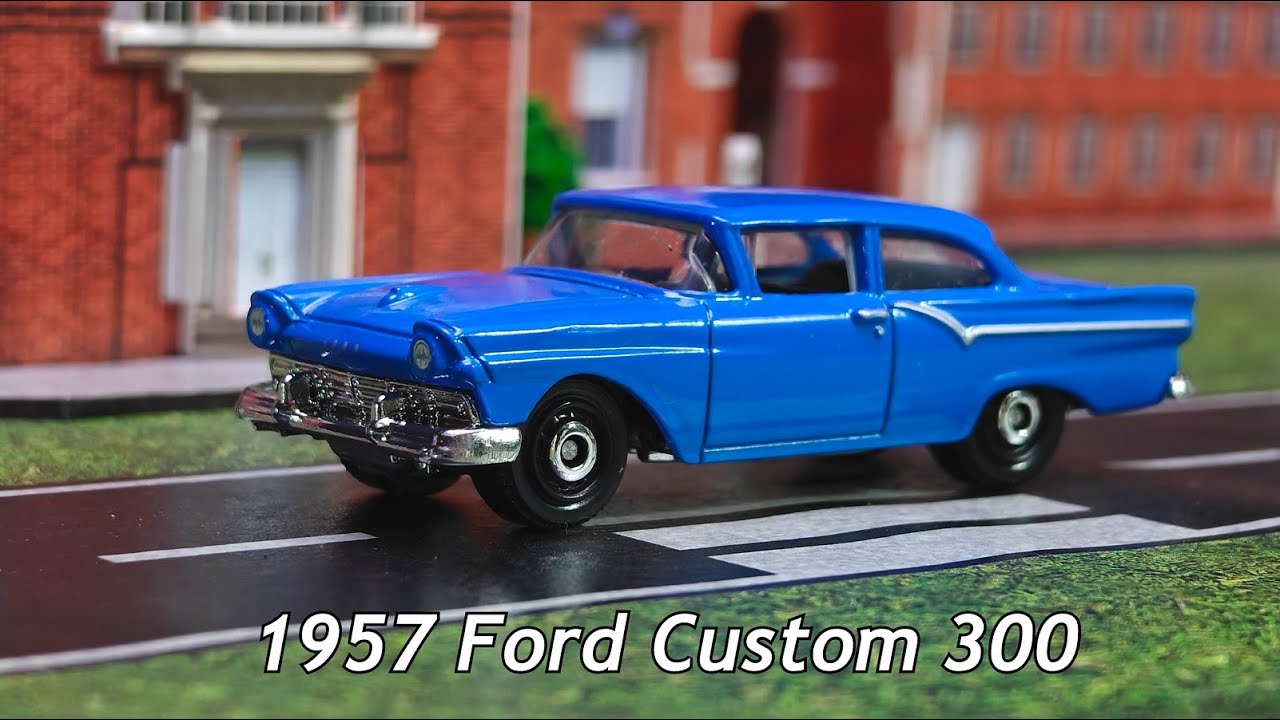 1957 Ford Custom 300 - (Matchbox MB1297 HFP04)