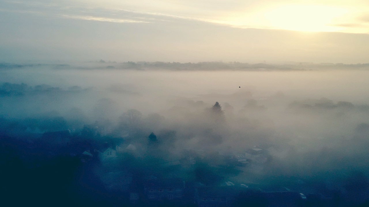 Foggy Morning - DJI Mavic Pro drone footage in Cardiff (4K)