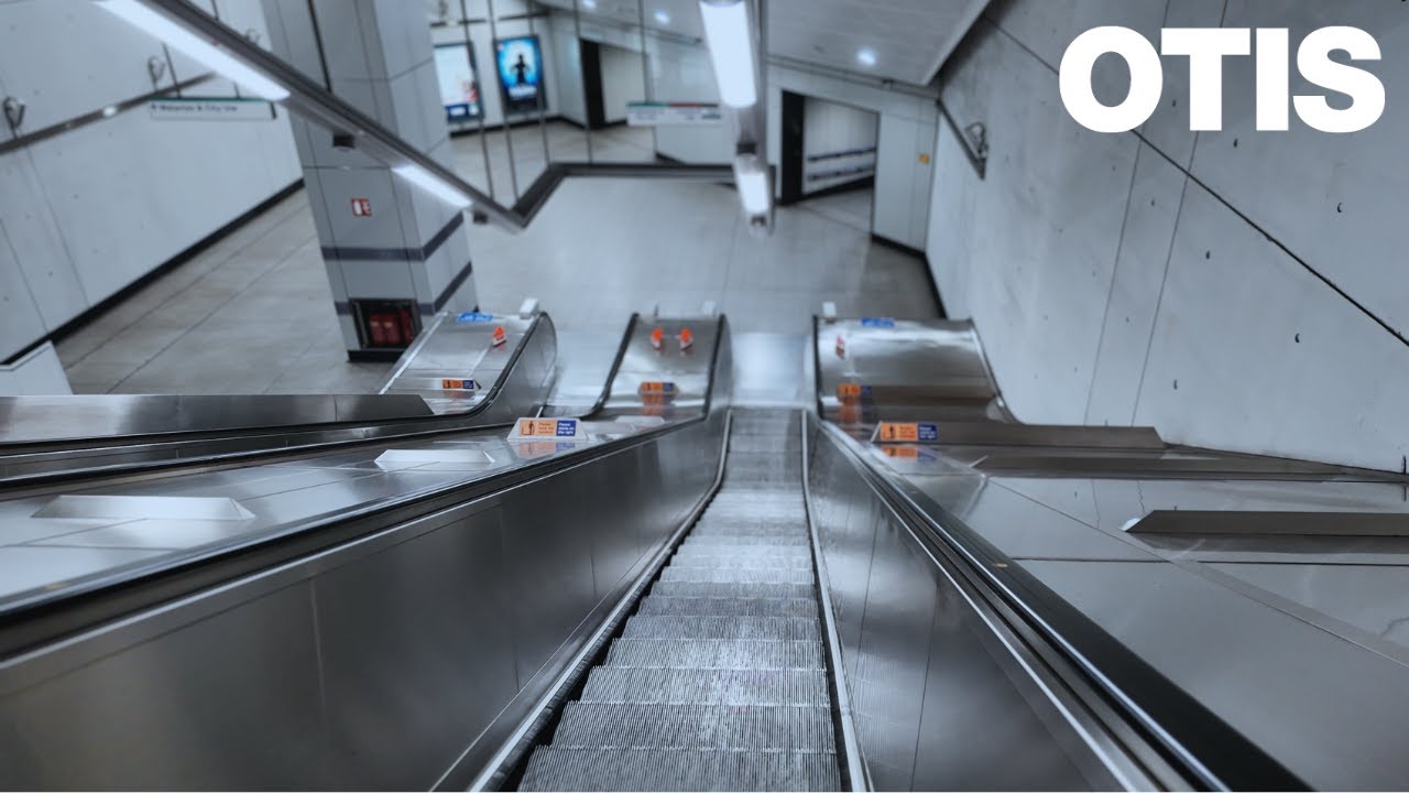 #POV 4 OTIS escalators at Bank Underground station, Walbrook exit