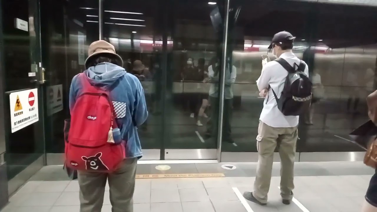 搭高捷從R10美麗島 - R24南岡山