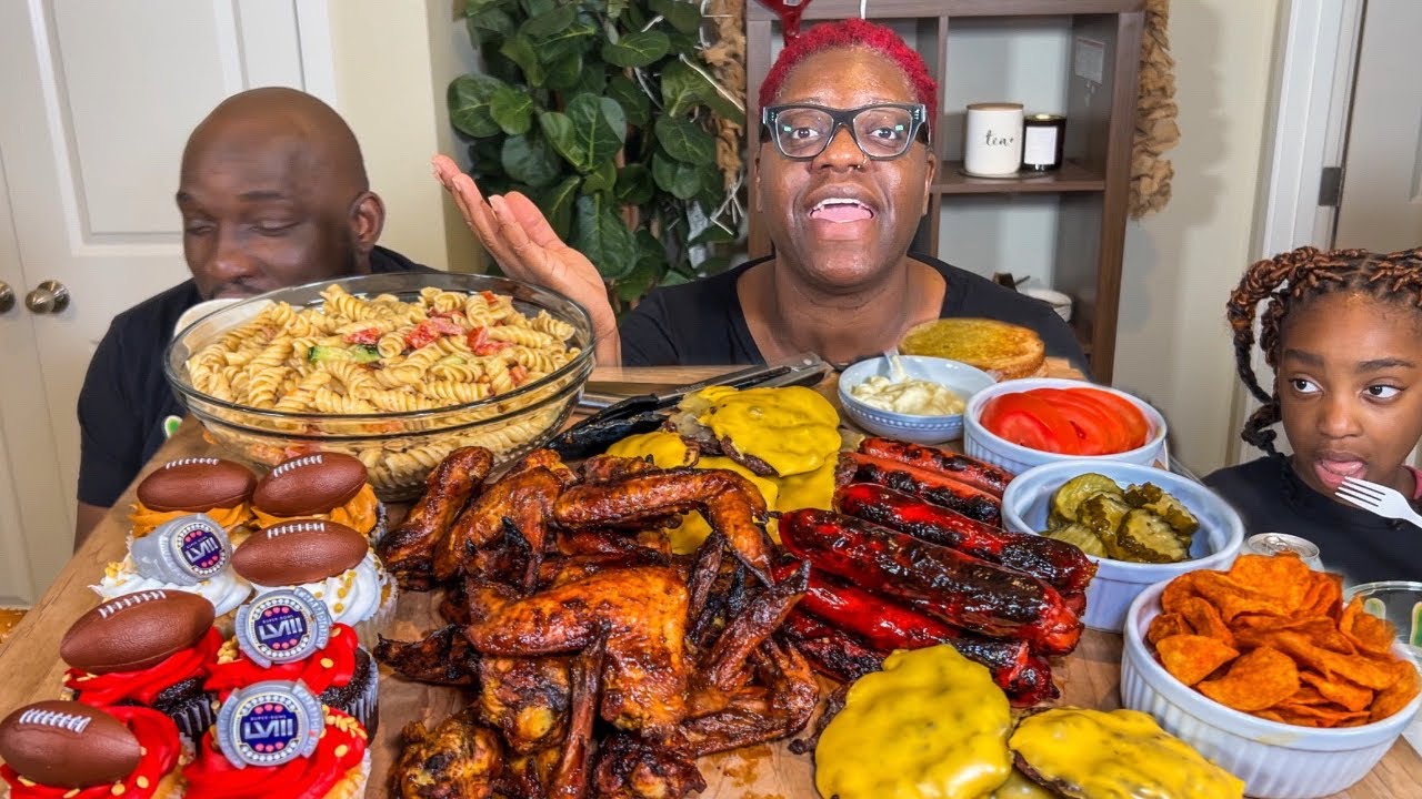 SUPER BOWL SUNDAY BBQ FEAST | RECIPE | BURGERS, CHICKEN, HOT LINKS| MUKBANG EATING SHOW!