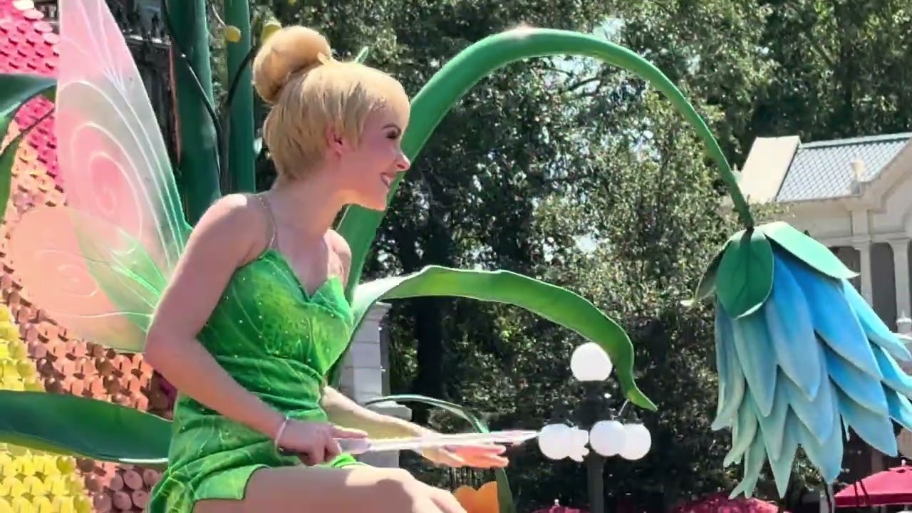Disney karakterleri ge&ccedil;it ş&ouml;leni 1 #Disney characters parade festival