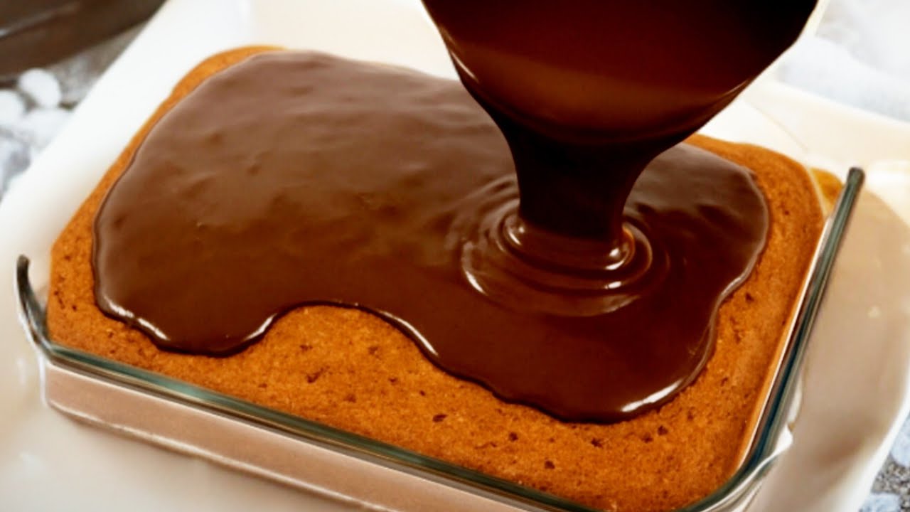 کێکی کاکاو بە سۆسی  شۆکۆلاتە | Chocolate cake Recipe 