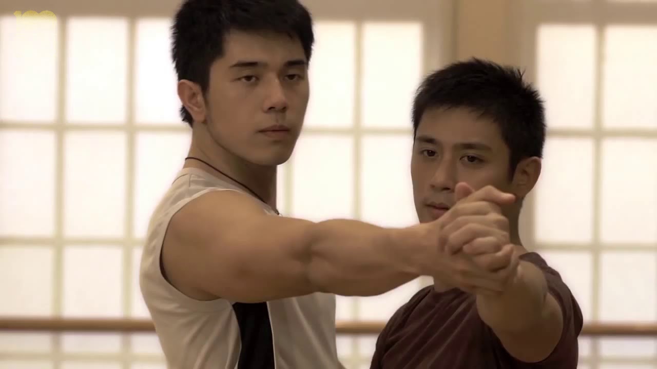 Ang Sayaw ng Dalawang Kaliwang Paa - Trailer