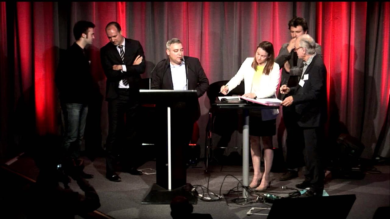 21 - Signature de la charte avec les écoles d'enseignement numérique