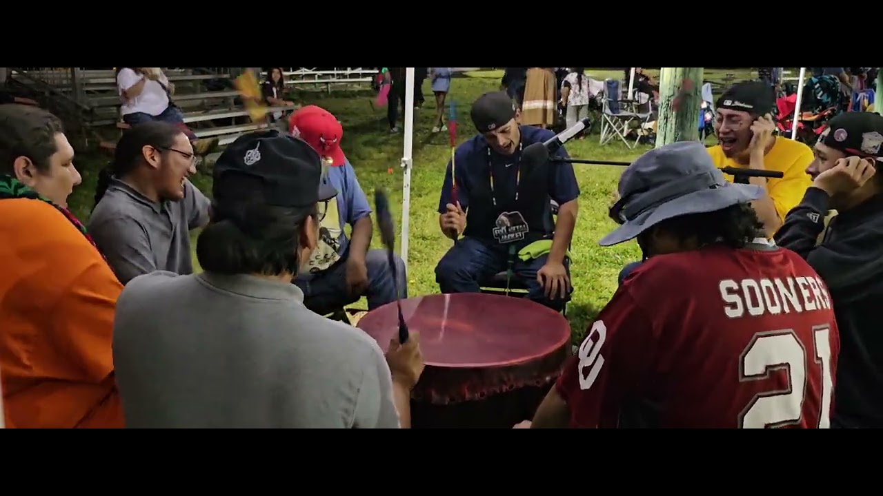 Gunslinger Singers - Intertribal Song | Baxoje Fall Encampment 2025
