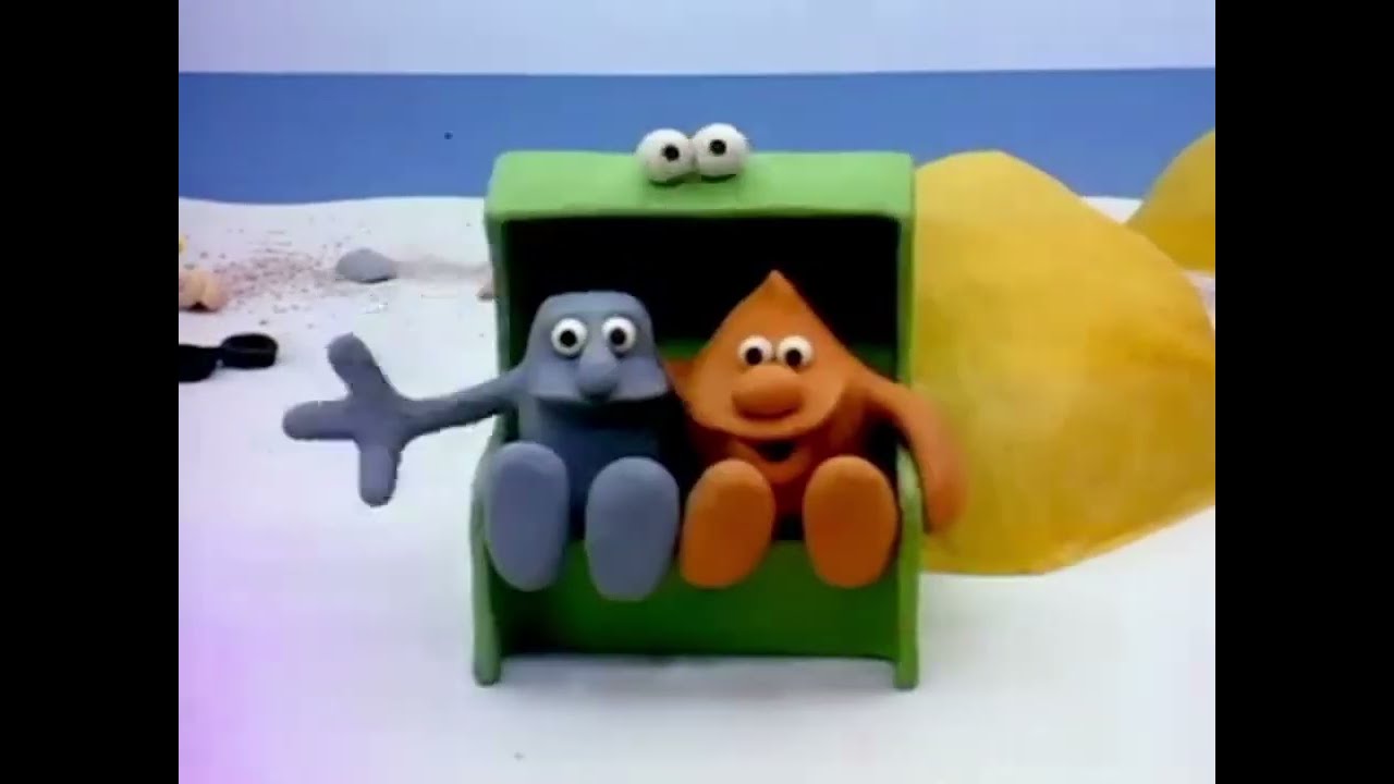 Plonsters - Sand at the beach (or Resting)