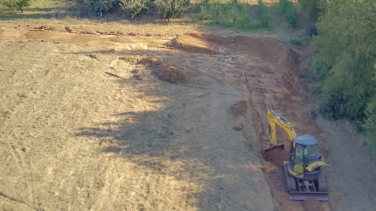 CONSTRUI A MINHA PISTA DE MOTOCROSS !!! 500$