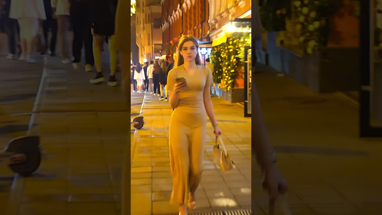 🇷🇺 Russian beautiful girl, Moscow #shorts #short #trending #trendingshorts #streetstyle #viral