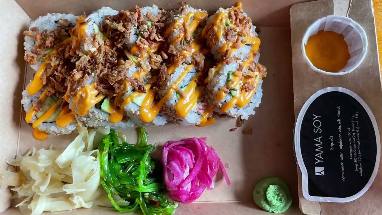 Delicious California rolls #sushi #food #hungry