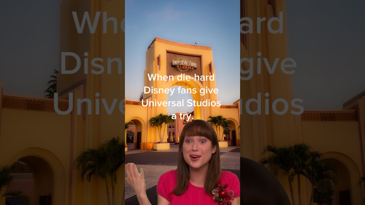 Disney Fan Goes to Universal Studios 