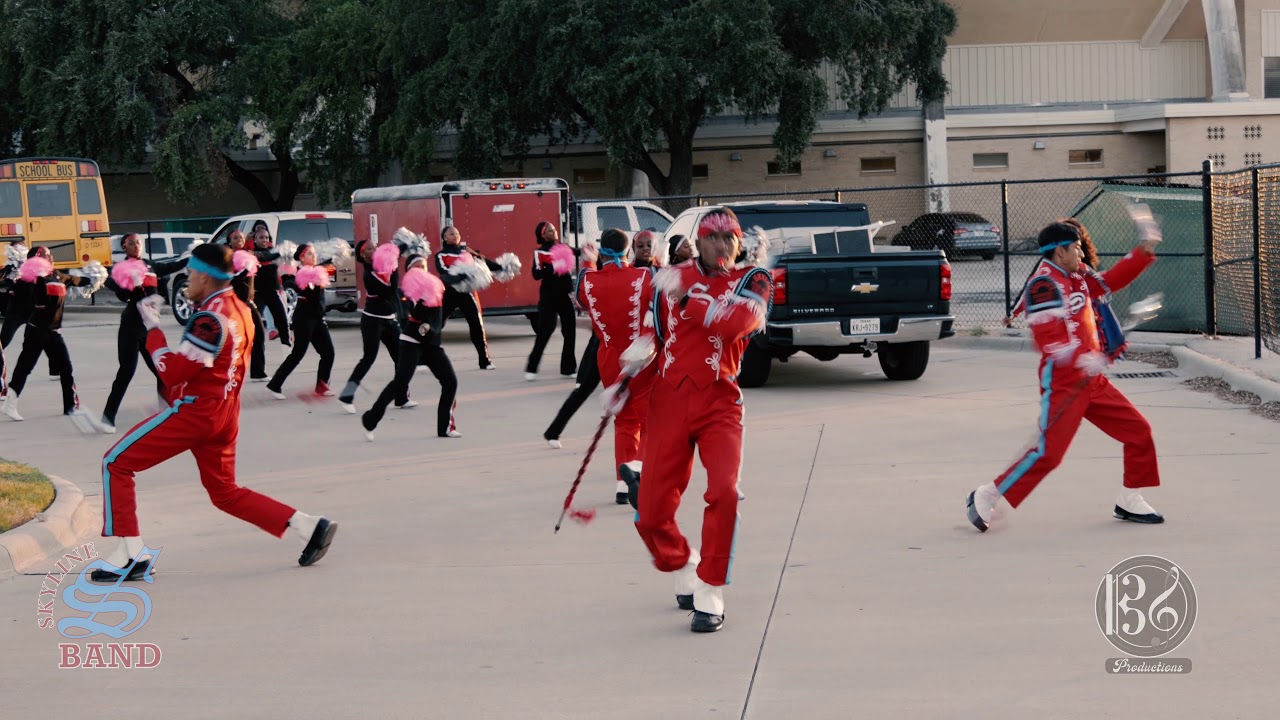 Skyline Raider Band - Marching Into Loos Field House Stadium - (Get Ready) Because Here They Come!