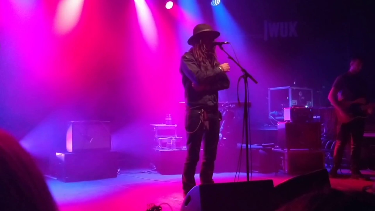JP Cooper - Jealous Guy & Good Friend (LIVE Vienna)