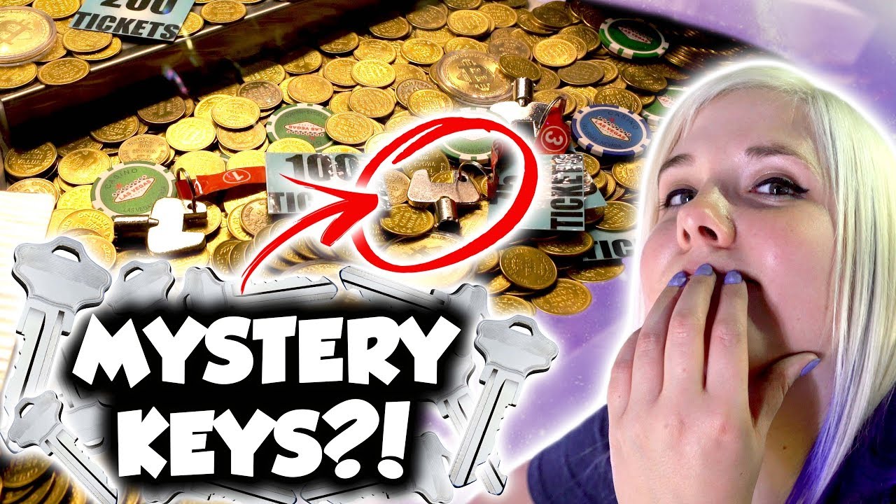 Mystery key coin pusher at Fremont Arcade in Las Vegas!