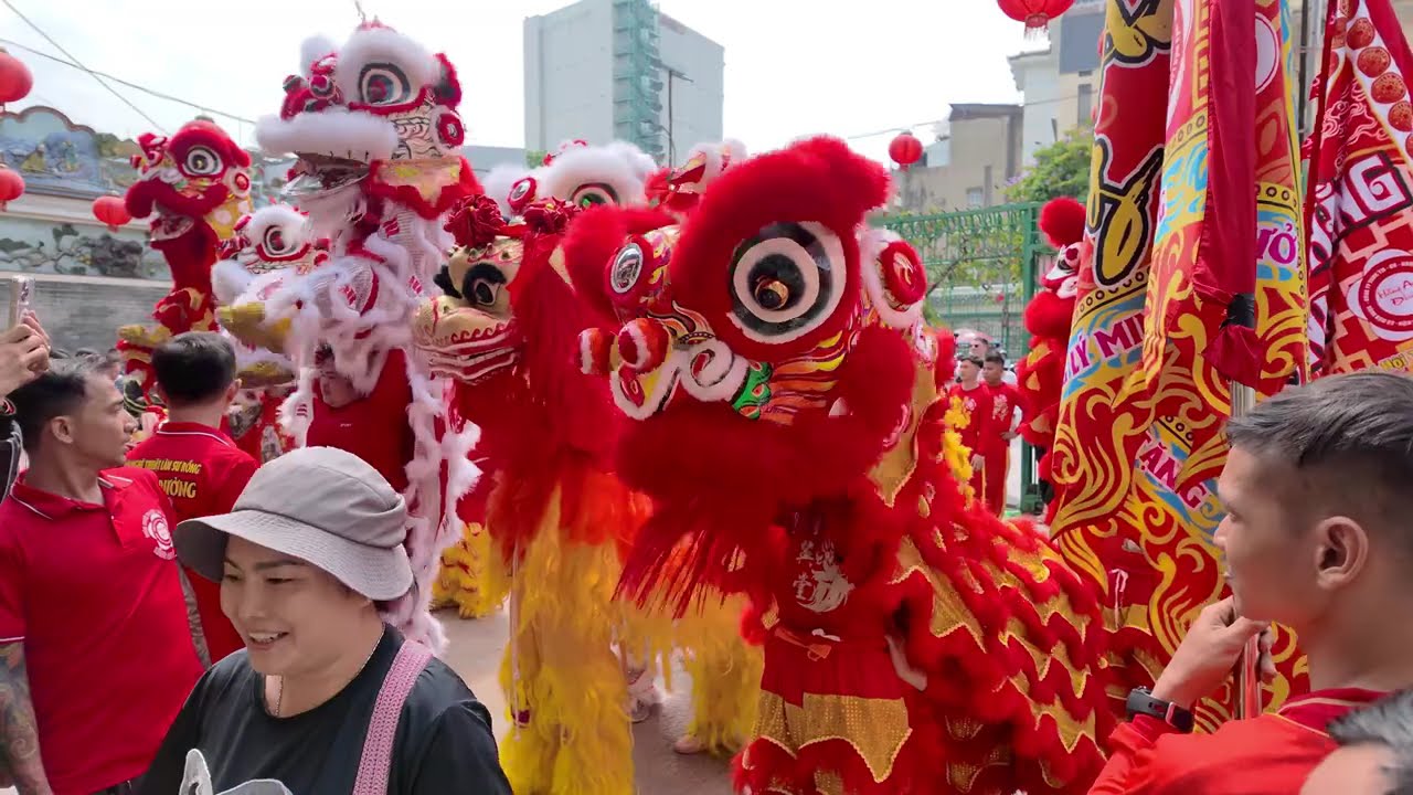新年去买了腊肠和腊鸭