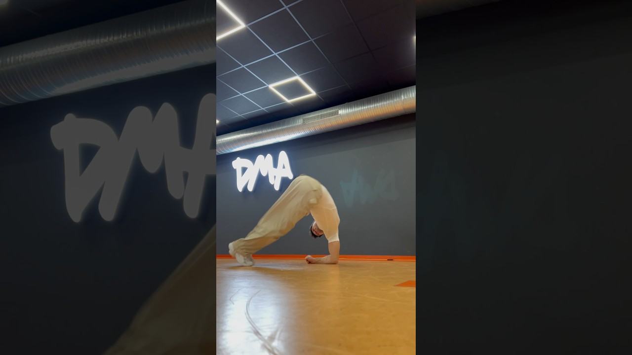 Having fun on the floor 🙌🏽 #breaking #breakdance #bboy #bboyworld #breaklife #dancer