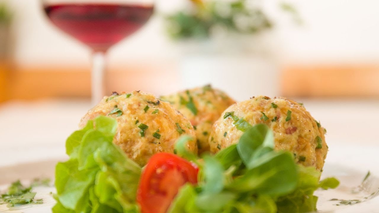 S&uuml;dtiroler Speckkn&ouml;del Rezept | 7Hauben