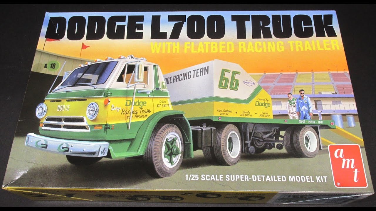 1966 Dodge L700 Truck w Flatbed Racing Trailer 1/25 Scale Model Kit Review Tilt Cab Opening Doors