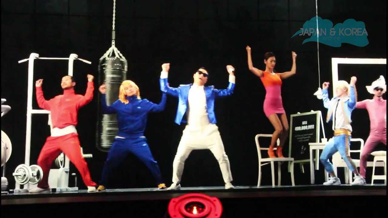 KBEE 2013 - Psy Hologram Concert - 'Gangnam Style' and 'Gentleman'