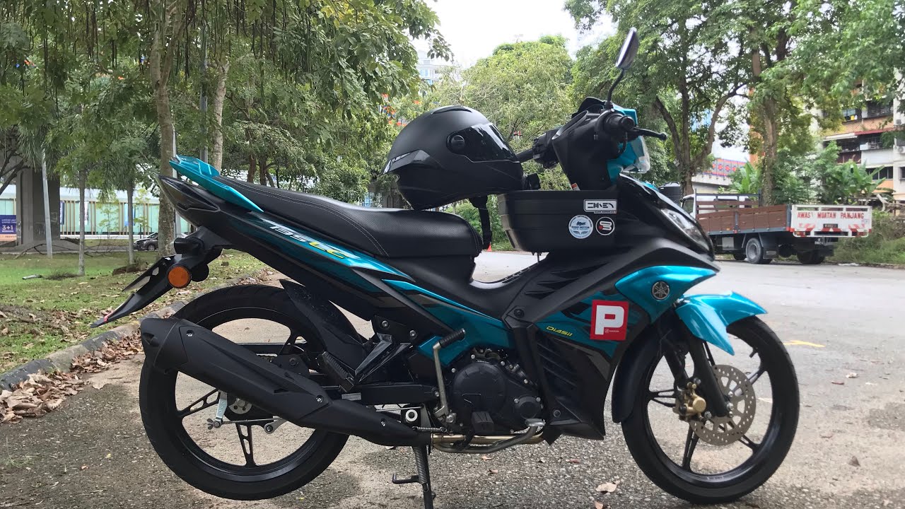 LC135 CYAN V7 SARUNG ESPADA E5 28MM