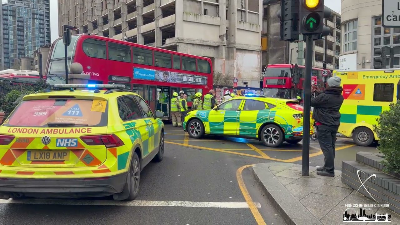 19/2/26 RTC-Bus Crash Into Underpass Parapet-7 People Hospitalised. Park Street, Croydon, CR0
