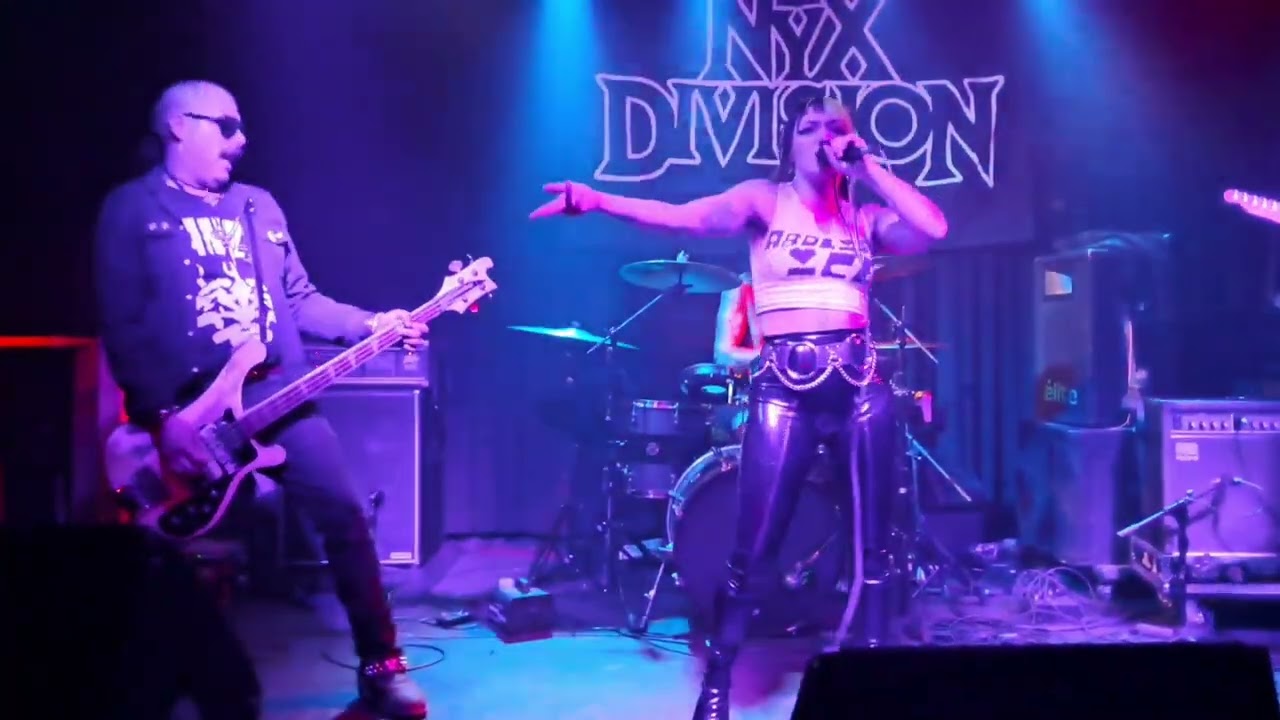 #3673 NYX DIVISION TRIPLE COMBO