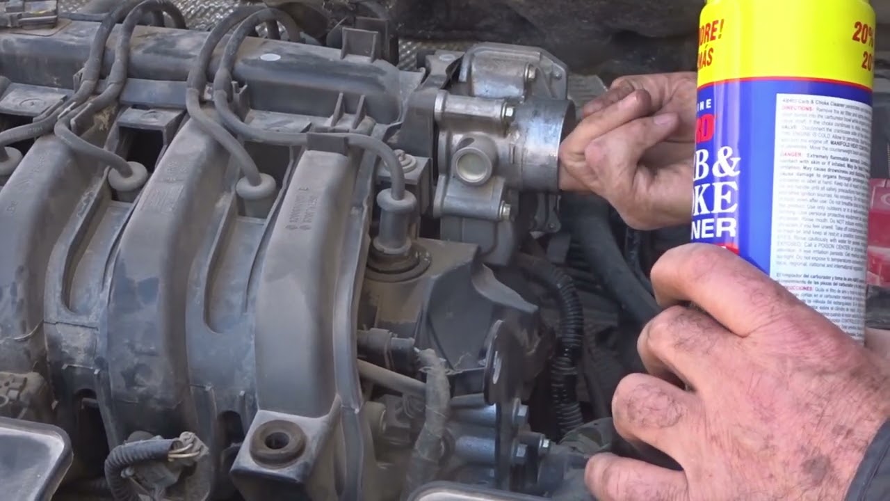 تنضيف الفراشة محرك سيارة رينو كليو 3/4 سيبول كلاسيك - تنظيف فراشة المحرك---Papillon