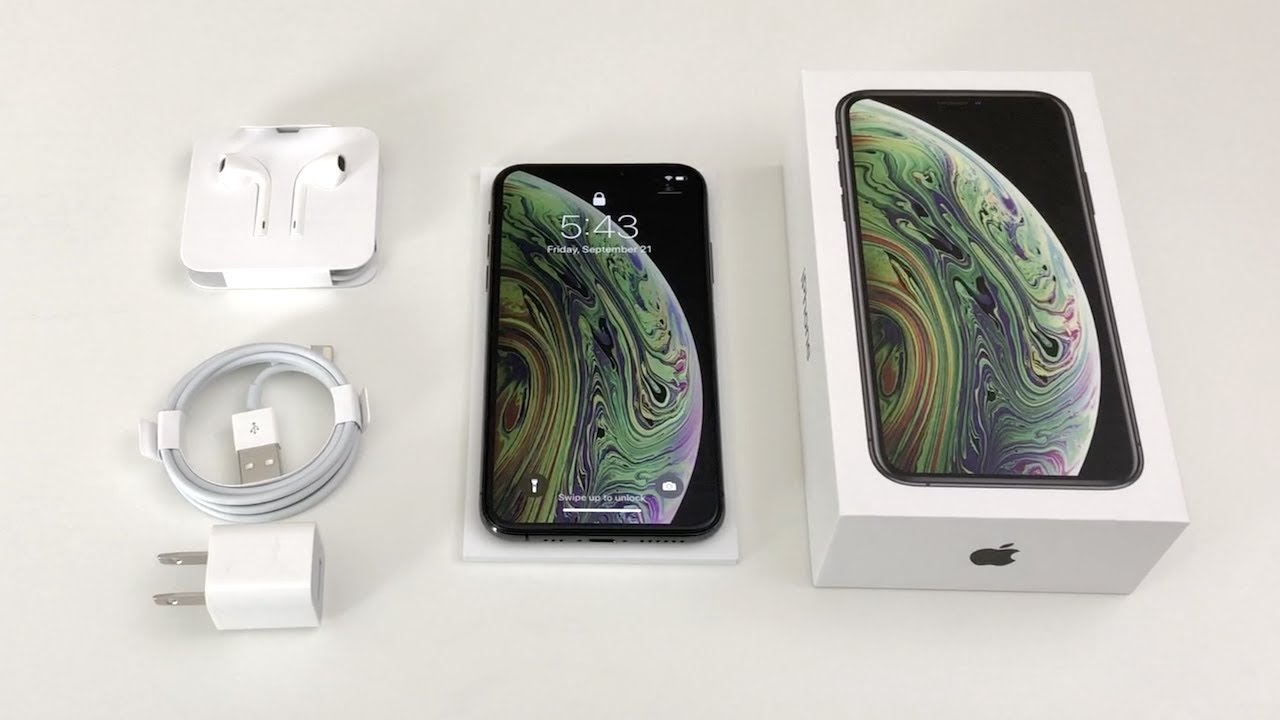 Распаковка iPhone XS: «Космический серый»! (iPhone 10s)