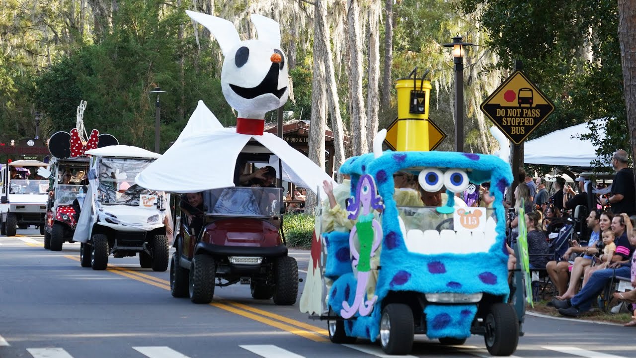 Disney's Fort Wilderness Halloween Golf Cart Parade 2022 w/ FW Railroad, Zero, Star Wars, MSEP Carts