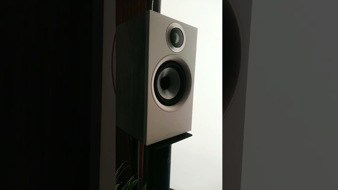 Bowers and wilkins 607s2