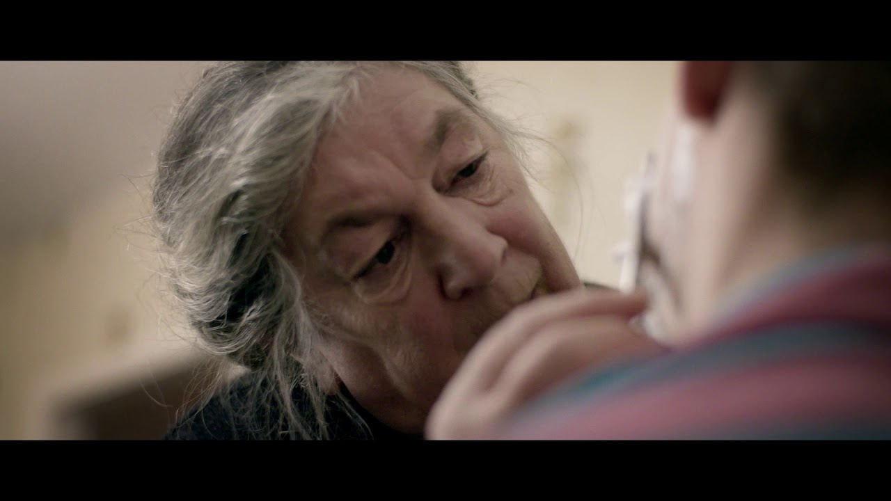 'Breekbaar' - Kortfilm met Door Van Boeckel en Reinhilde Decleir