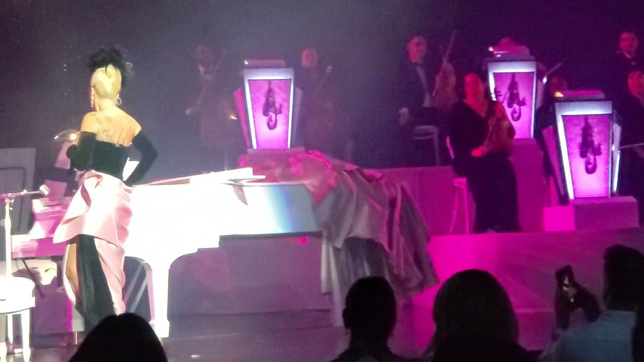 Lady Gaga - Bad Romance Las Vegas 10/24/2021
