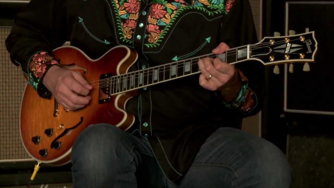 Gibson Custom Shop CS-356  •  SN: CS102857