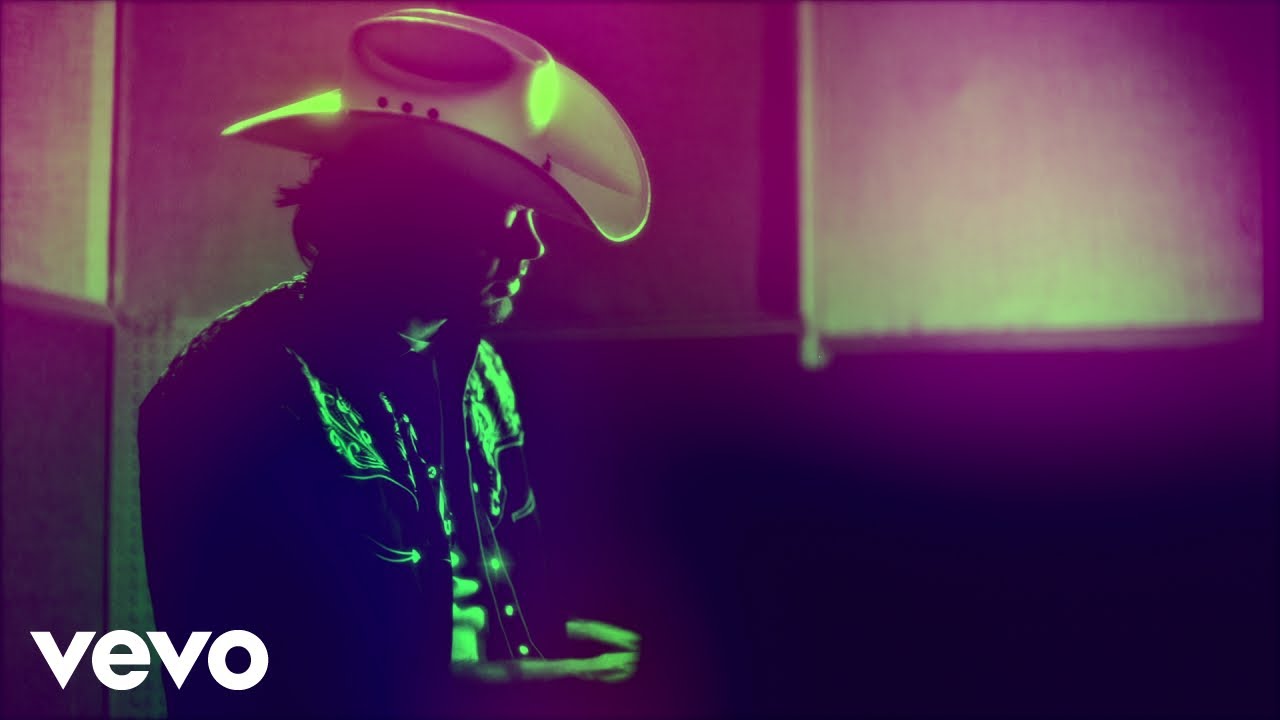 Tyler Booth - Bring on the Neon (Official Visualizer)