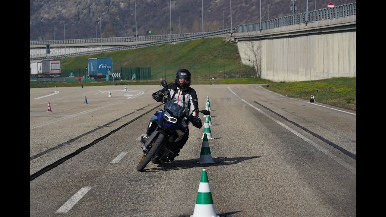 Corso di guida sicura MOTO in pista