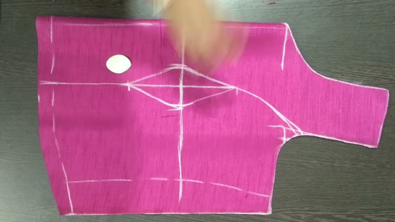 Aisa design aapne socha nahi hoga/Trending long blouse cutting and stitching