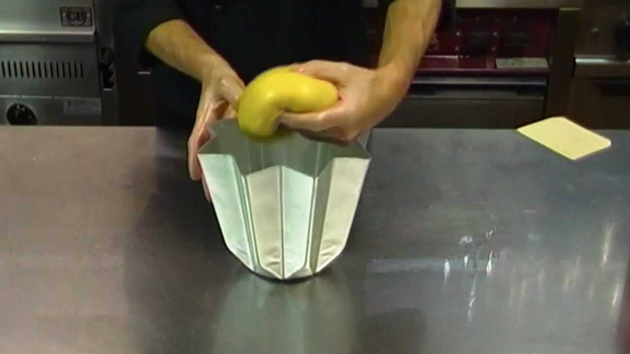 Pandoro classico a doppio impasto ricetta