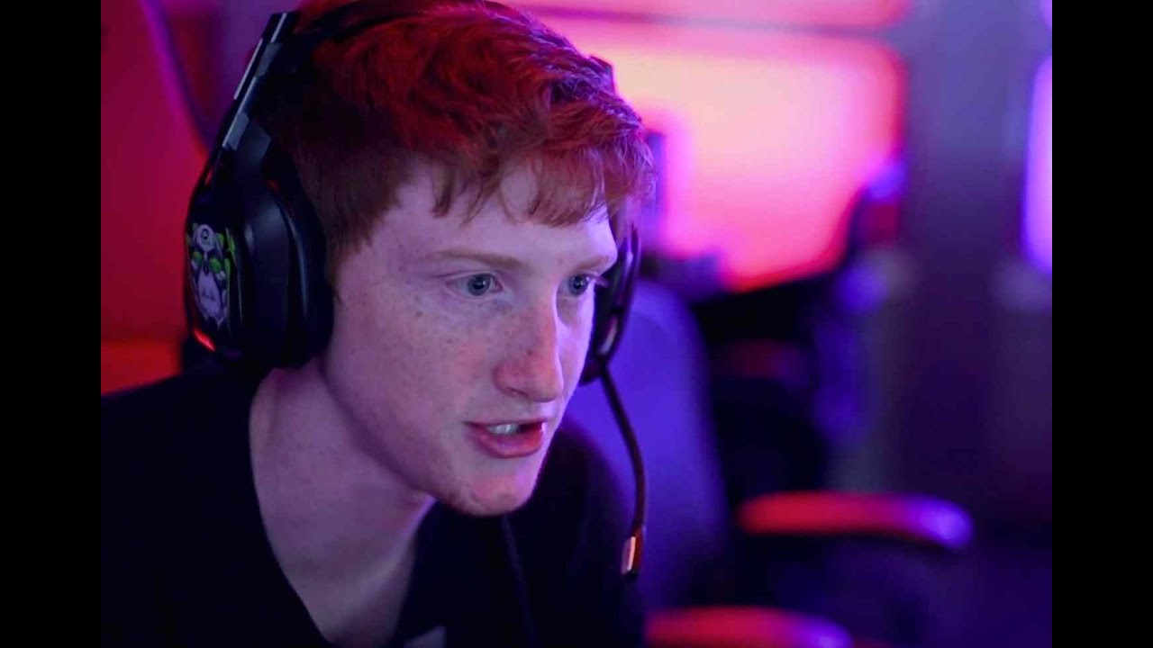 Scumpii and Breaking Barriers - OpTic Gaming: Behind the Green Wall - Ep 2