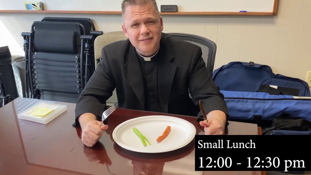 What Does a Priest Do All Day?  😇 -  Ask a Marian