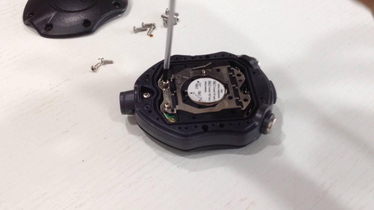 inside Casio Stop Watch & Battery Replacment CR2032